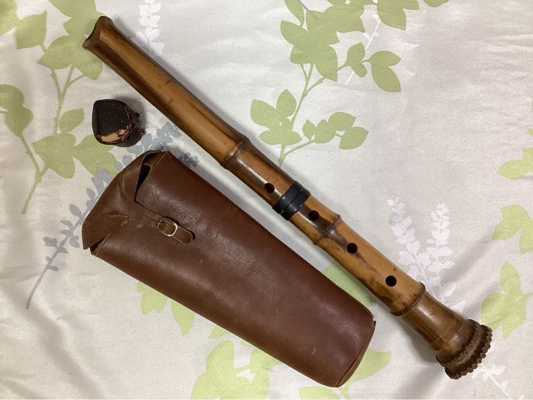 25日限定値下げ★レアな希少尺八 和楽器 キャップ 管楽器と革のケース 尺八ケース・リュック式（10本入） | 和楽器市場·新館