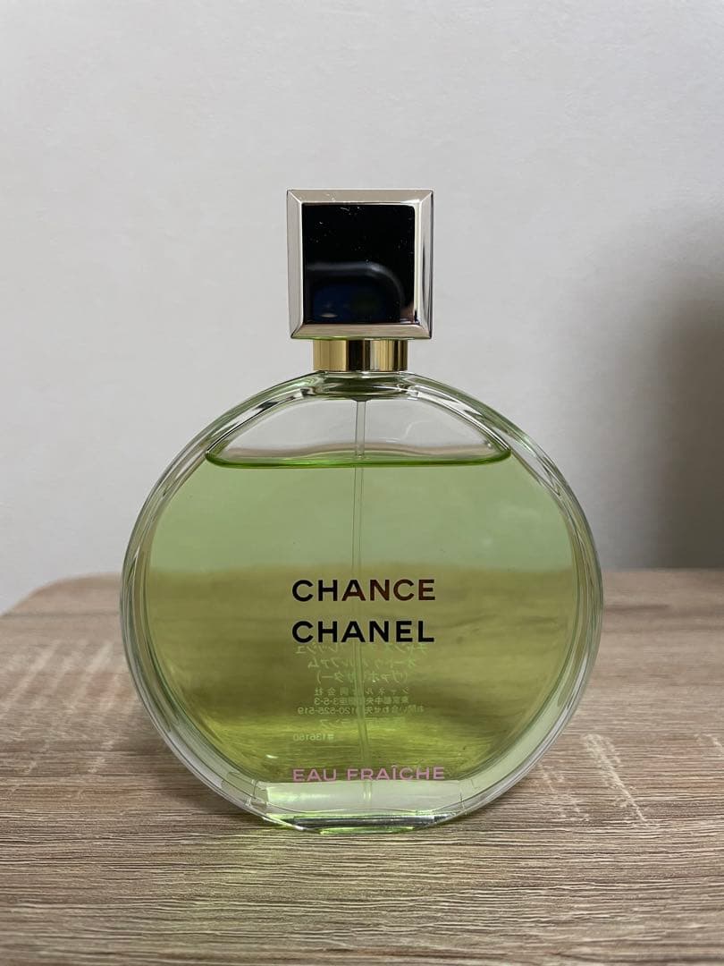 香水(女性用) CHANEL CHANCE EAU FRAICHE 100ml CHANCE EAU FRAÎCHE Eau de Parfum Spray - 1.7 FL. OZ. | CHANEL