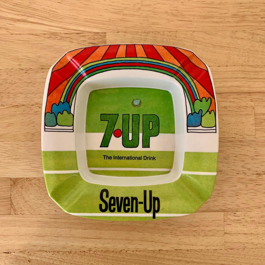 超希少 7UP 灰皿 1970s John Alcorn セブンアップ アメトイ 超希少 7UP 灰皿 1970s John Alcorn セブンアップ アメトイ