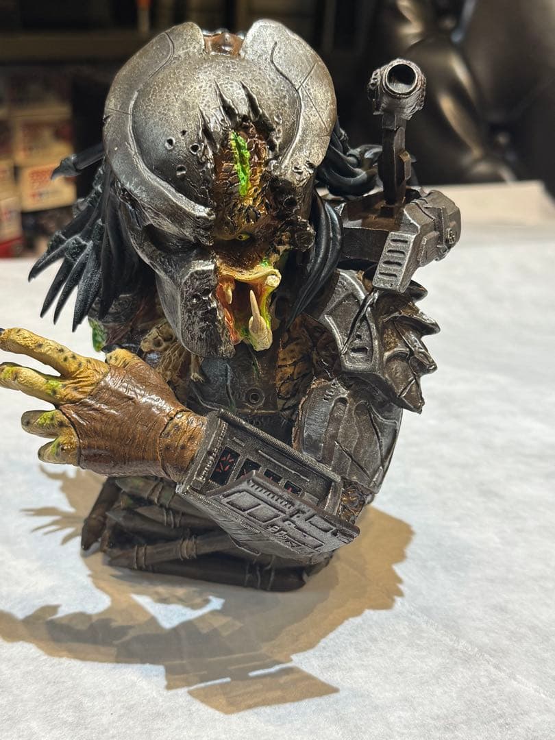 箱付　パリセイズ PREDATOR プレデターポリストーンミニバストフィギュア 箱付 パリセイズ PREDATOR プレデターポリストーンミニバスト