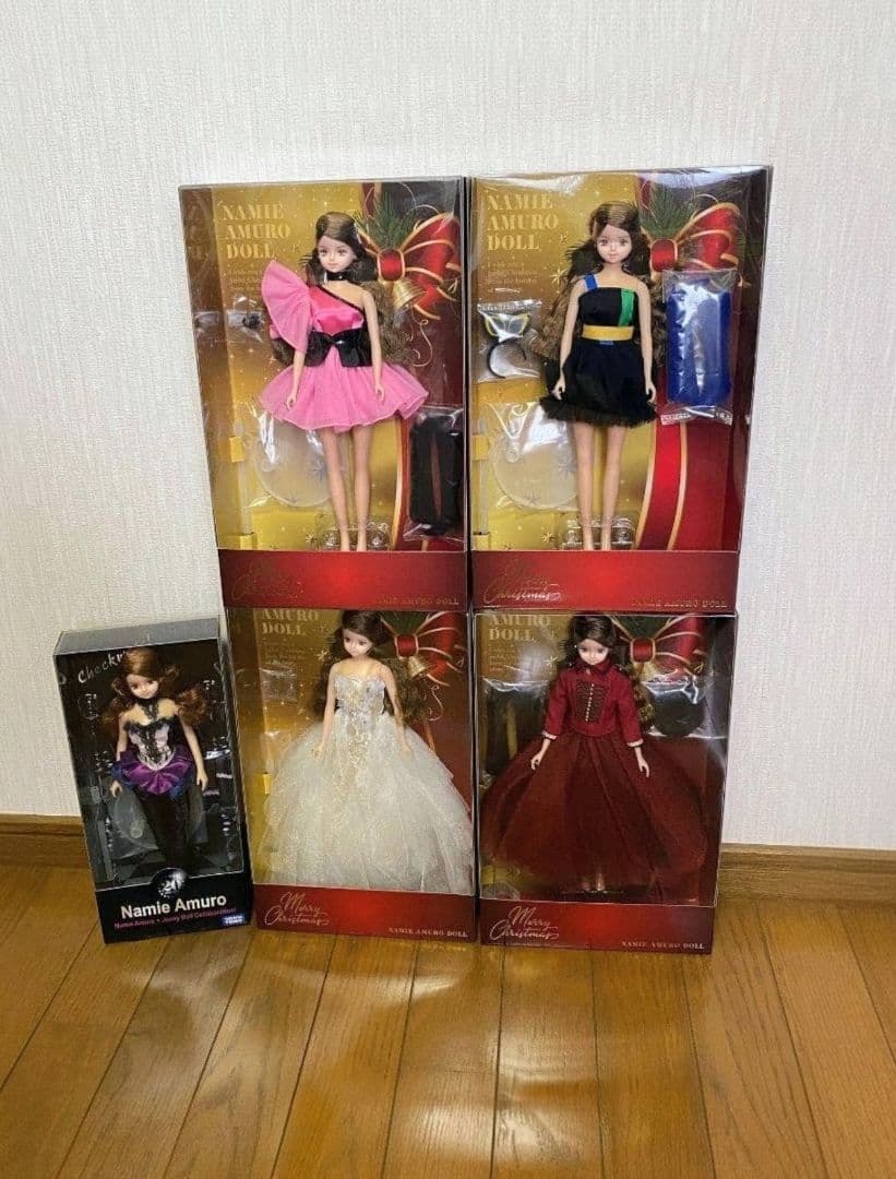 安室奈美恵 ドール ４体 セット ジェニー 人形 新品未開封 安室奈美恵 ドール 4体 セット ジェニー 人形 新品未開封