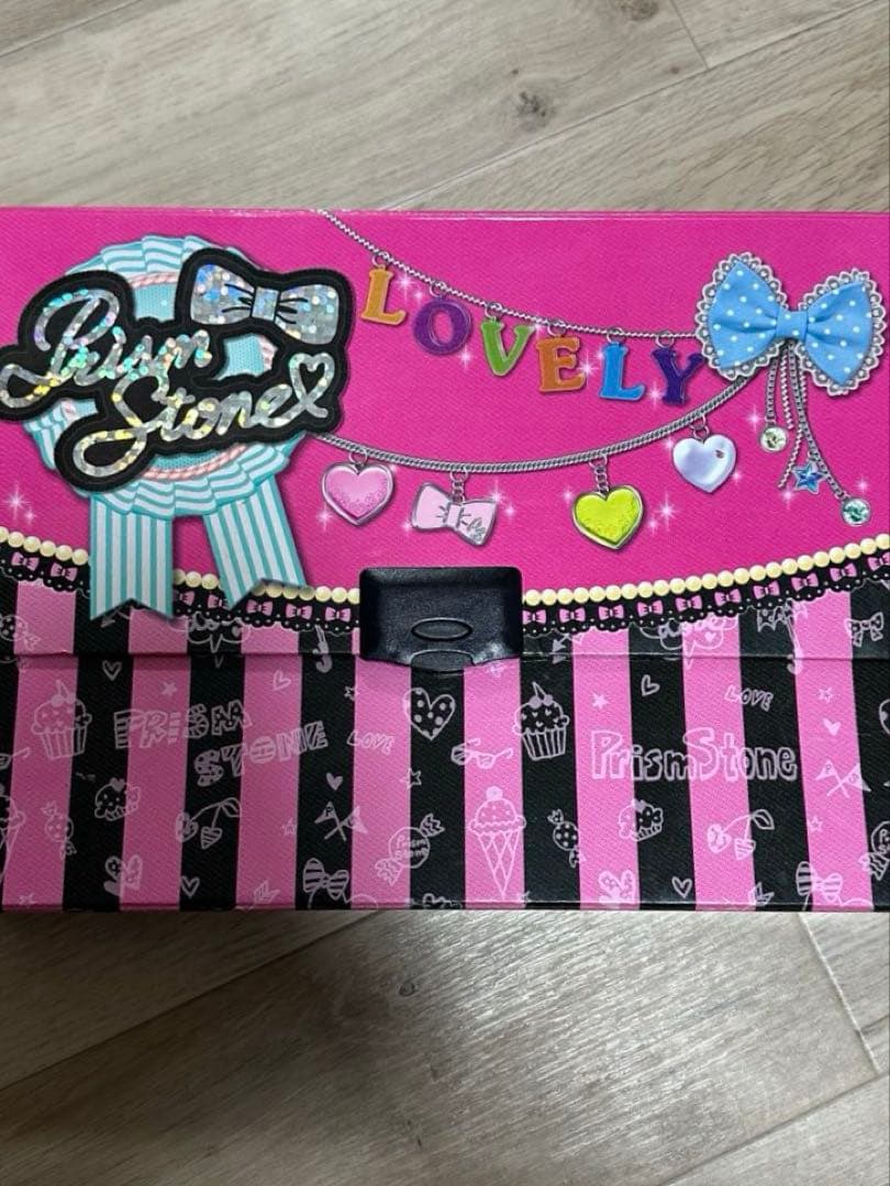 プリティーリズム プリズムストーンセッ ト(トランク付き) ヨドバシ.com - タカラトミーアーツ TAKARATOMY A.R.T.S プリズム