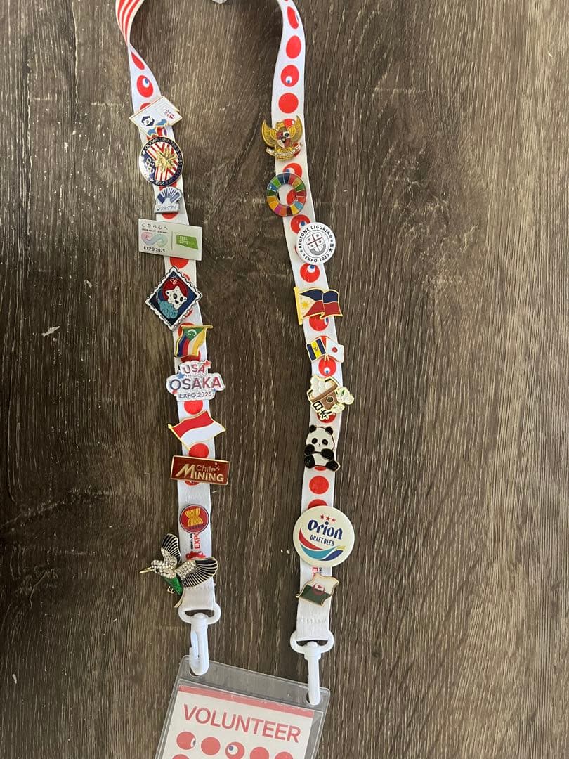 大阪万博2025EXPOストラップ ピンバッジ付き Expo 2025 Official Licensed Products / 2025 大阪・関西万博公式