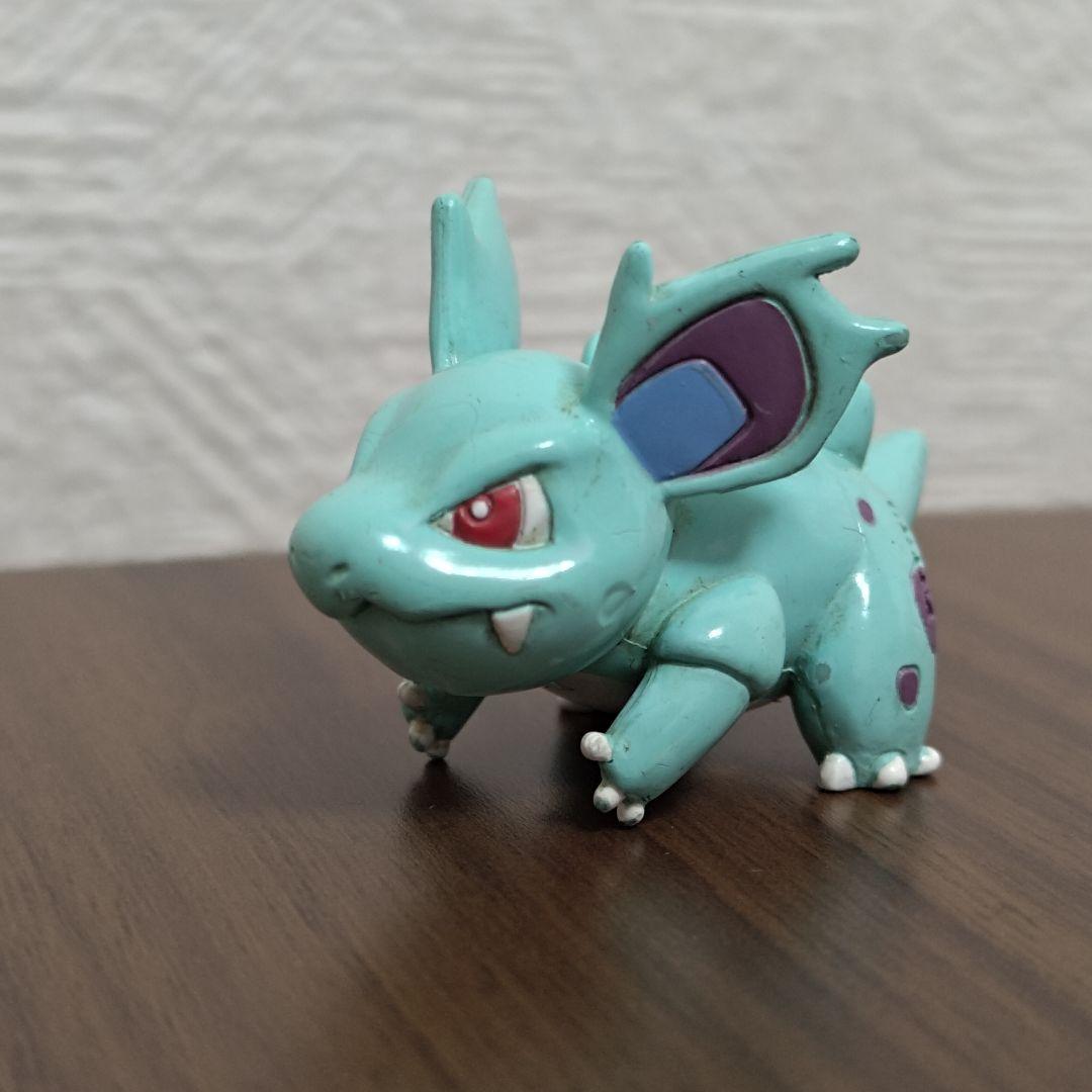 モンコレ ニドリーナ 初期 ポケモン フィギュア Nidorina