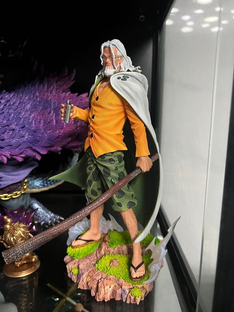 ONE PIECE ワンピース 冥王 レイリー フィギュア ガレージキット
