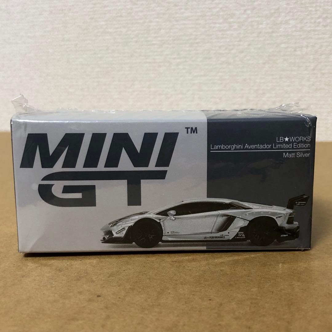 MINI GT LBワークス ランボルギーニ アヴェンタドール マット シルバー