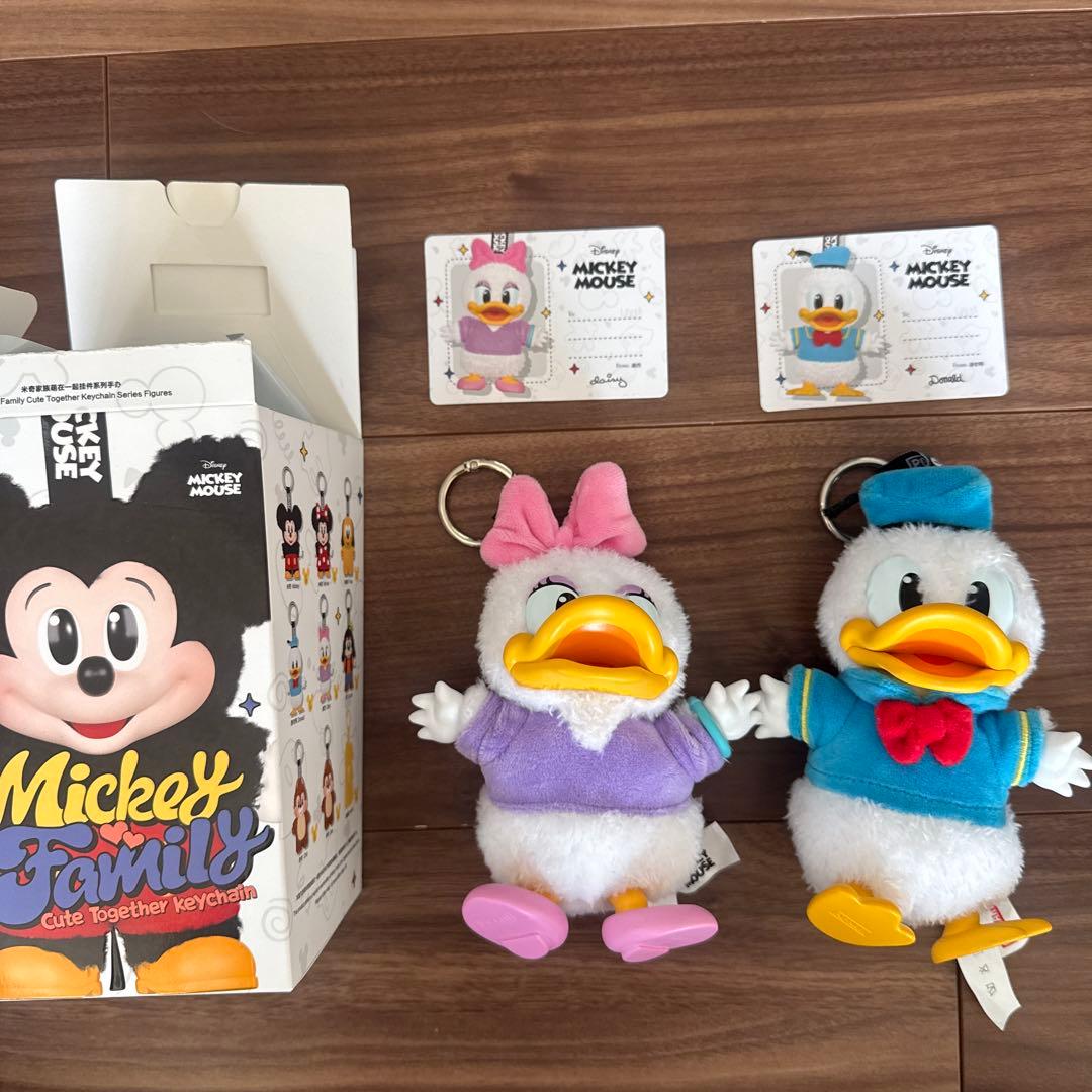 popmart mickey family ドナルドデイジー 正規品】POP MART ディズニー ミッキーファミリー ドナルド デイジー