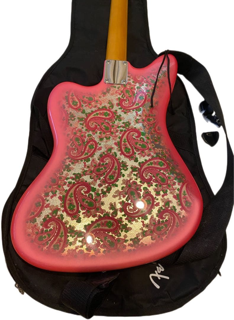 フェンダーJazzmaster 2018 Pink Paisley フィルム付き - メルカリ