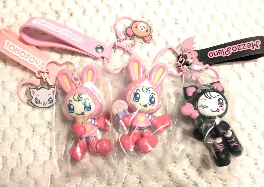 【メゾピアノ】シークレットキャラチャーム　ベリエ♡デビリー3つセット 💓‪ ⁡ @tokotoyz_official さんから頂いた シークレットキャラチャーム‬